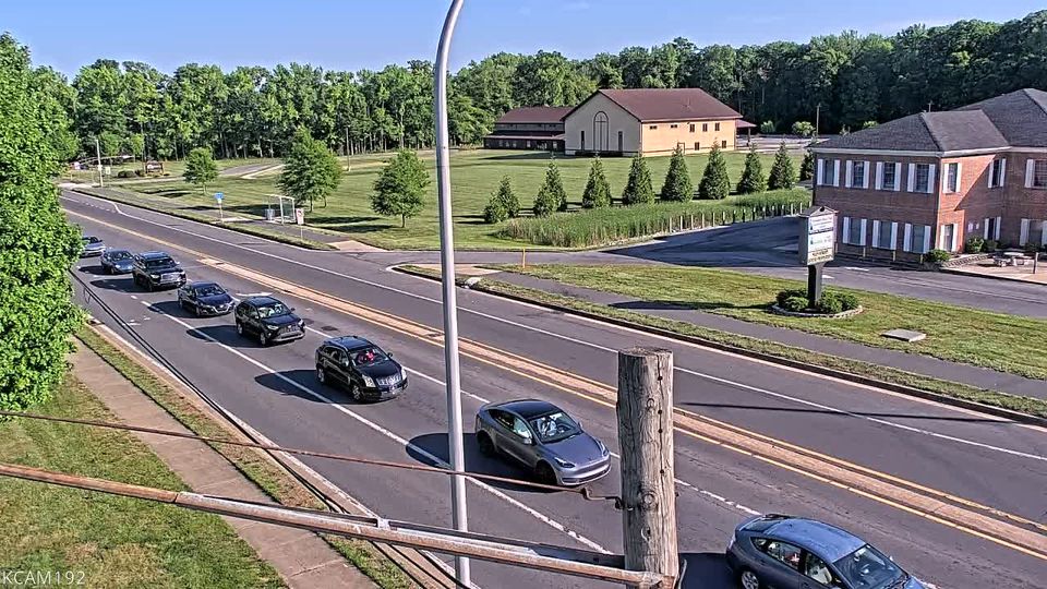 Dover: DE 15 (MCKEE RD) @ COLLEGE RD