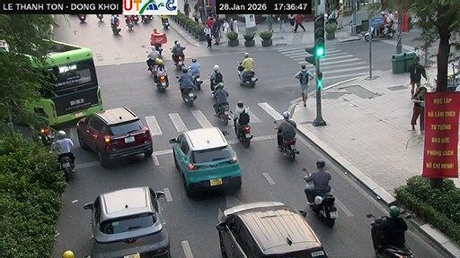 Ben Nghe Ward: Đường Lê Thánh Tôn - Đường Đồng Khởi