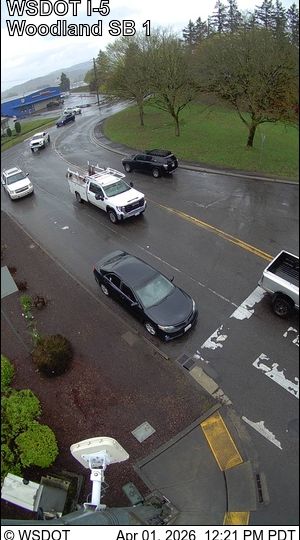 Woodland › North: I-5 at MP 21.10 - SB Signal
