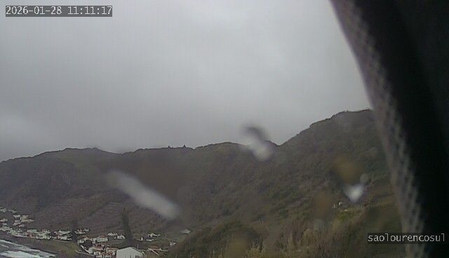 Santa Barbara › East: Praia de São Lourenço