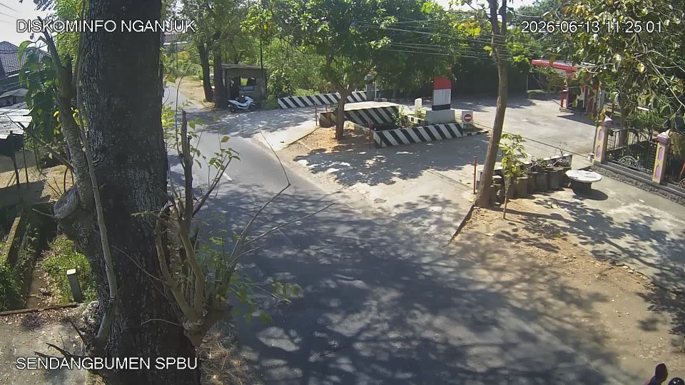 Nganjuk: SMA Negeri 1 Berbek