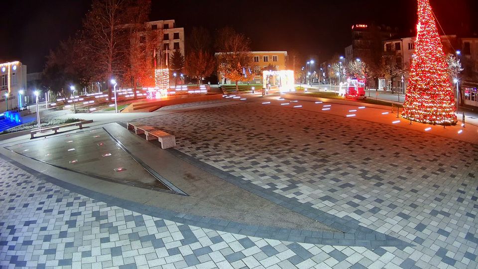 Момчилград