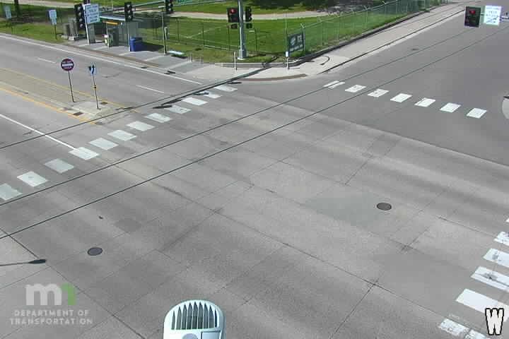 Falcon Heights › South-west: MN 51: T.H.51 NB @ Hoyt Ave