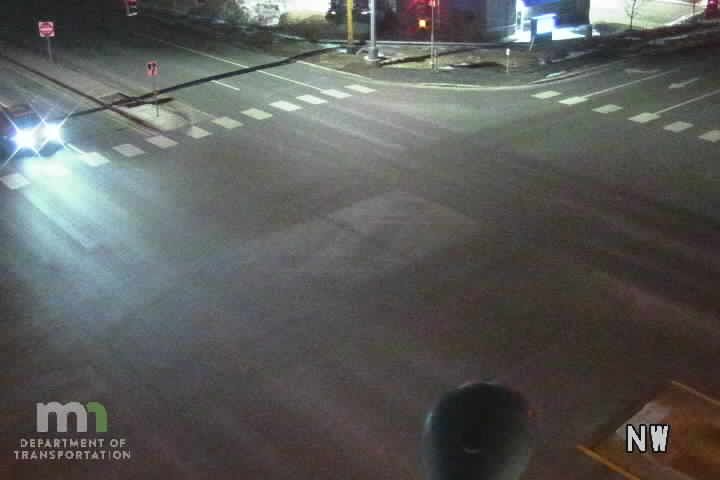 Hastings: MN 55: T.H.55 EB @ Pleasant Dr NB