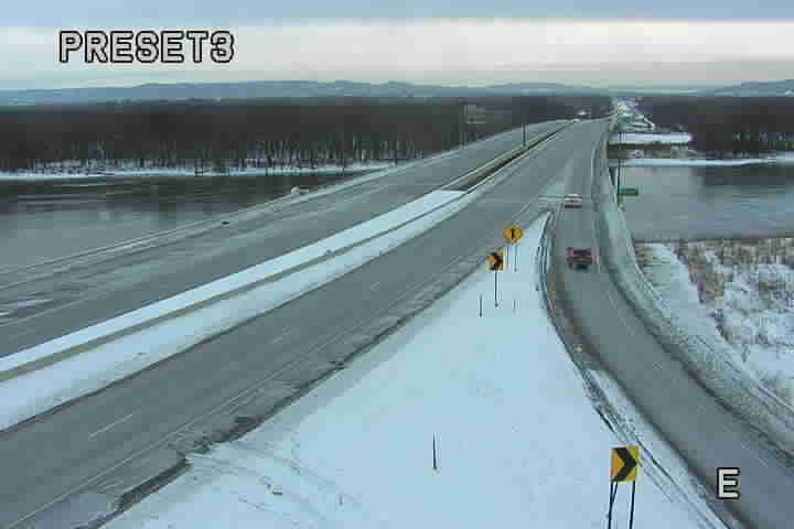 River Junction: I-90: I-90 WB @ U.S.61