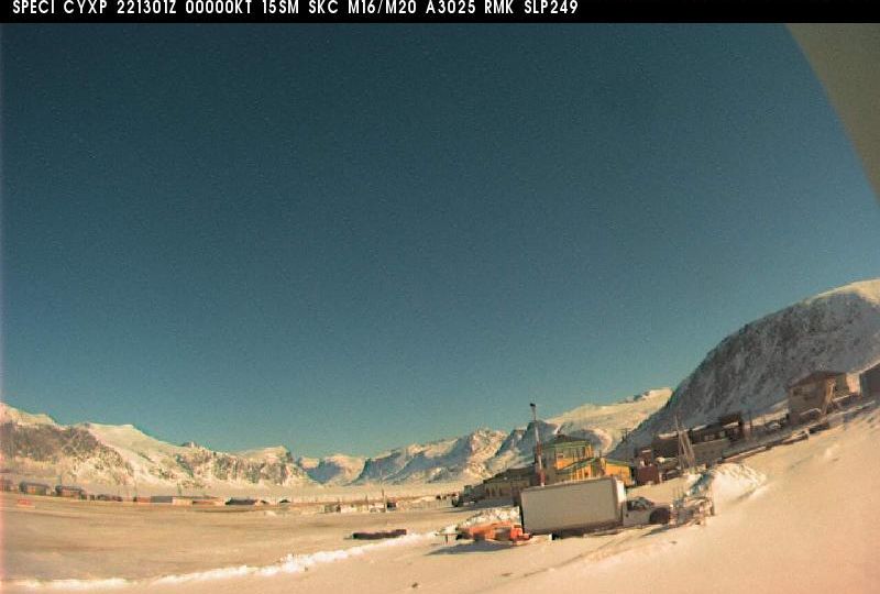 Pangnirtung: Pangnirtung Airport