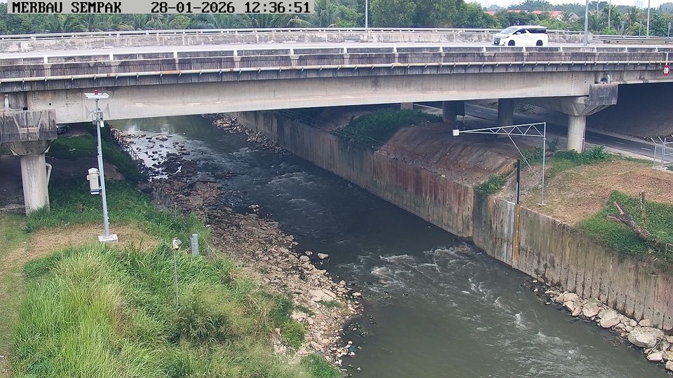 Sungai Buloh › East: Guthrie Corridor Expressway