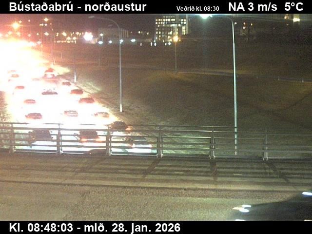 Haaleiti og Bustair › North-east: Bústaðabrú