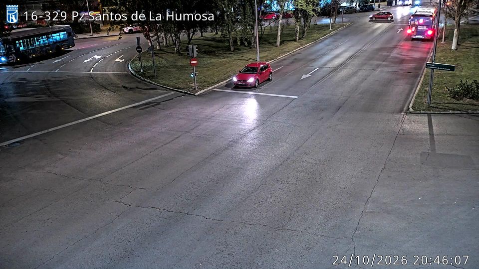 Madrid: PLAZA SANTOS DE LA HUMOSA