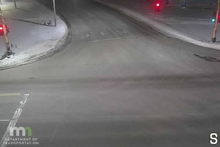 Medina: MN 55: T.H.55 WB @ Willow Dr