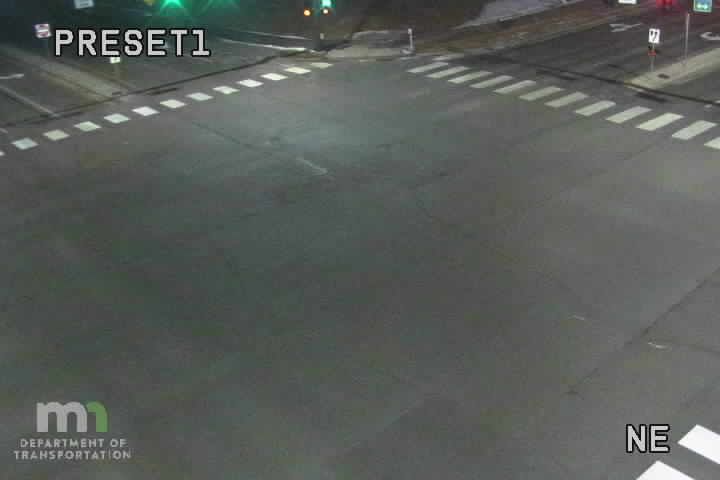 Chaska › North-east: MN 41: T.H.41 SB @ Pioneer Tr WB