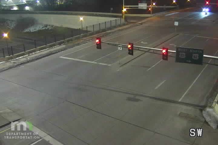 St. Paul › South-west: US 61: T.H.61 NB @ Bailey Rd (Maxwell Av)