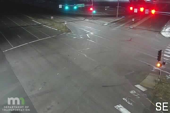 Plymouth › South-east: MN 55: T.H.55 WB @ Niagara Ln