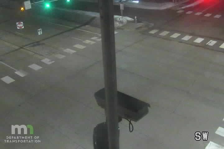 Roseville › South-west: MN 51: T.H.51 NB @ Roselawn Ave