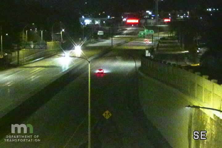Rochester › South-east: US 52: T.H.52 SB @ 6th St SW (MP 55)