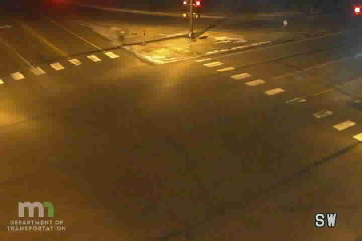 Chanhassen › South-west: MN 41: T.H.5 WB @ T.H.41 NB