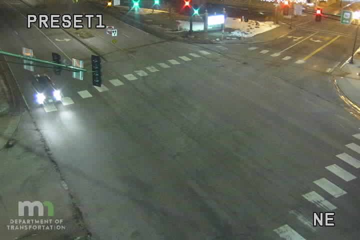 White Bear Lake › North-east: US 61: T.H.61 SB @ 4th St