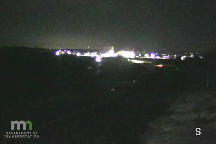 Pine Island › South: US 52: T.H.52 SB N of Main St (MP 72.5)