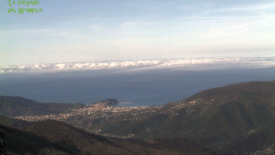 Casarza Ligure › South-west: Rifugio Treggin Roccagrande