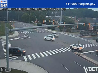 Blue Oaks: Braddock Rd. at Roanoke River Rd