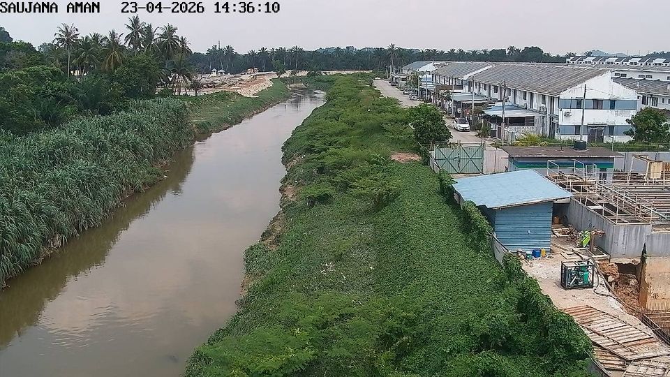 Bandar Puncak Alam › South-east: Jalan Saujana Aman 3 - Sungai Buloh