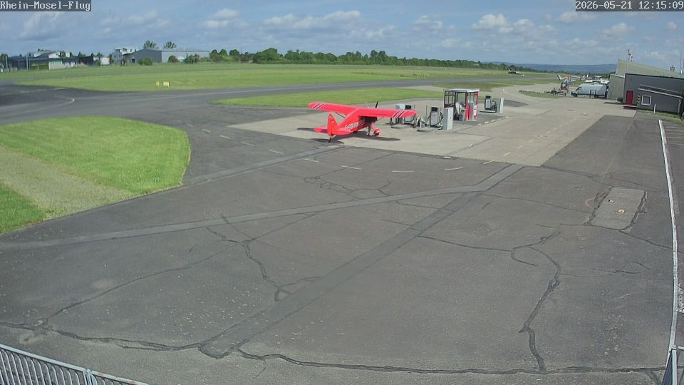 Winningen › North-east: Koblenz-Winningen Airfield