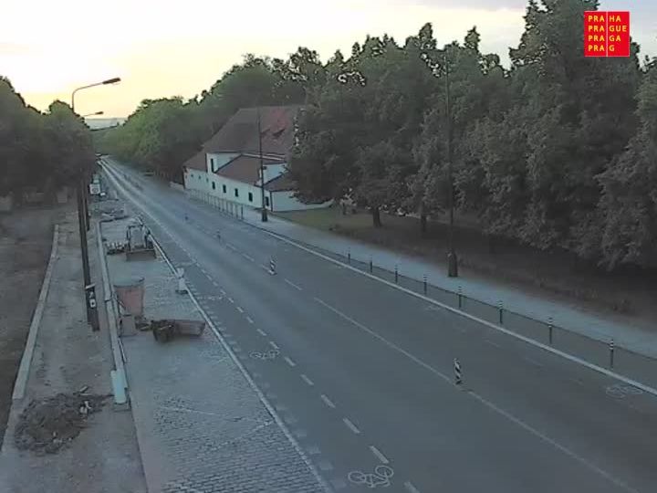 Прага