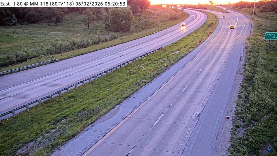 Waukee: I-80 @ MM 117.8