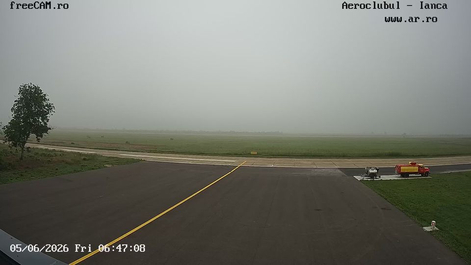 Ianca › East: Aerodromul Ianca