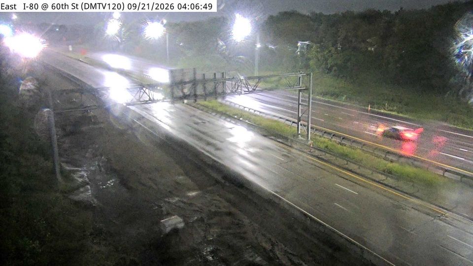 West Des Moines: DM - I-80 @ MM 122.2 (60th St)