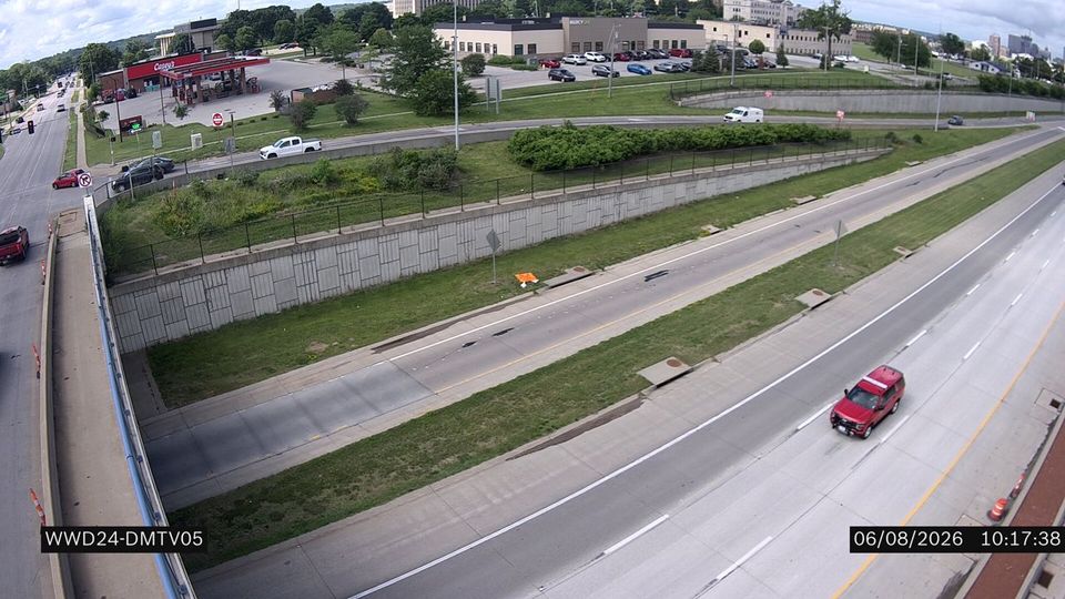 Des Moines