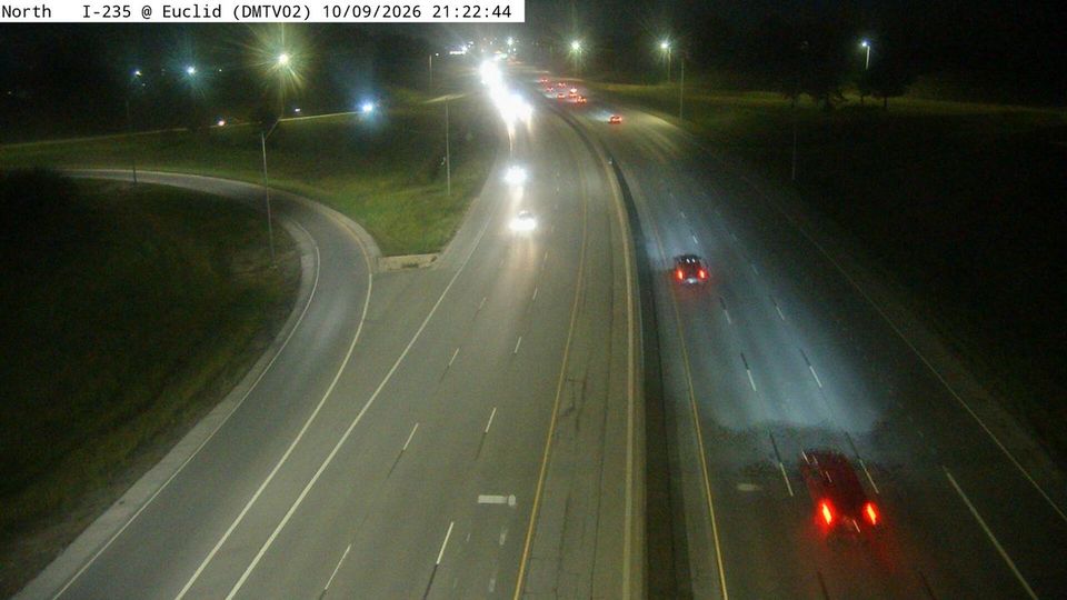 Des Moines: DM - I-235 @ MM 12.6 (Euclid Ave)