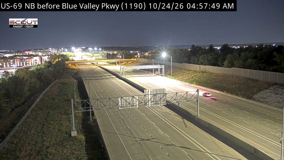 Overland Park: US-69 NB before Blue Valley Pkwy