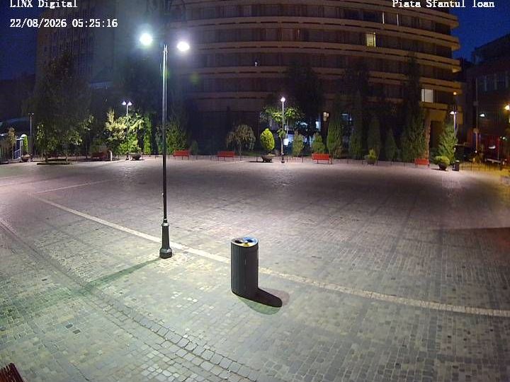 Brasov › North: Piața Sfântul Ioan