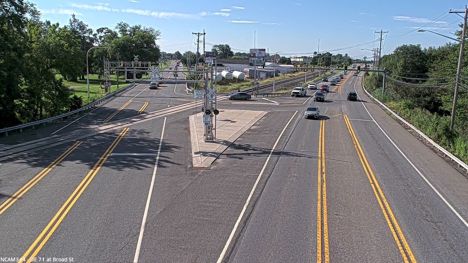 Middletown: SUMMIT BRIDGE RD @ BROAD ST