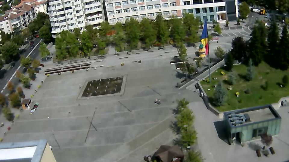 Râmnicu Vâlcea › North: Centrul Civic - Strada Rozmarinului - Mircea cel Batran Park