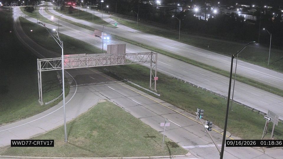 Cedar Rapids: WWD - IA 100 @ MM 9 (I-380)