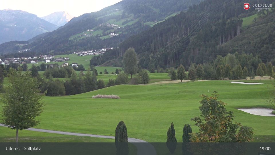 Gemeinde Uderns: Uderns, Zillertal - Uderns Golfplatz