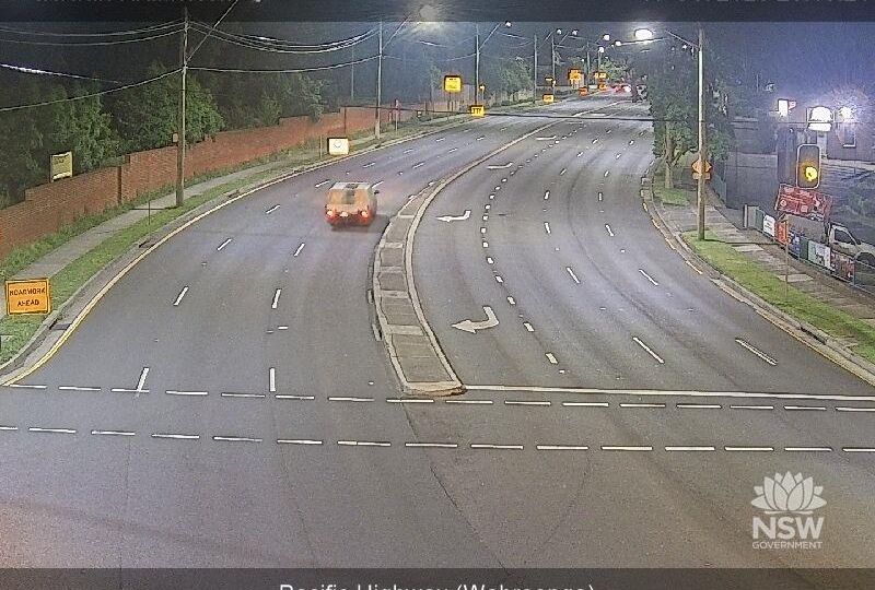 Sydney › North-west: Wahroonga - Pacific Highway