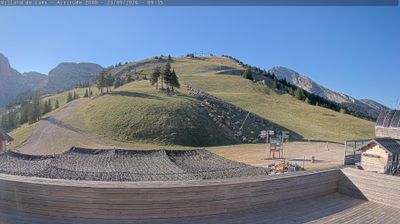 Correncon-en-Vercors › South: Restaurant Altitude 2000 - Les Jaux