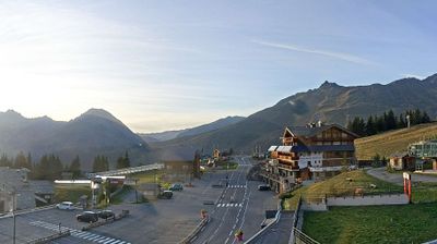 Montvalezan › North-west: Roches Noires Express - Hôtel Restaurant Relais du Petit Saint Bernard - Chalet Le Schatzi
