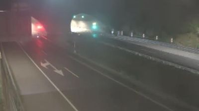 Veliki Vrh pri Šmarju: A2/E70, Karavanke - Obrežje, predor Mali Vrh