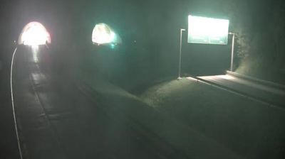 Veliki Vrh pri Šmarju: A2/E70, Karavanke - Obrežje, predor Debeli hrib