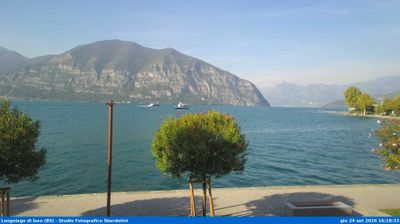 Iseo › North-east: Lake Iseo