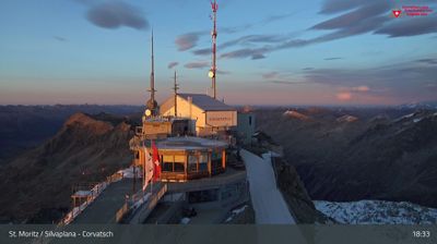 Webcam Silvaplana › North-east: Restaurant 3303 - Piz Corvatsch - Munt Arlas