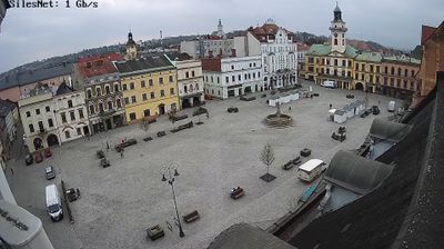 Cieszyn › South: Well with a statue of St. Florian - Rynek - Town Hall
