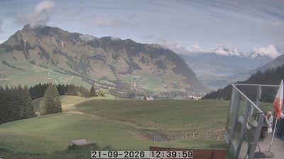 Dallenwil › North: Berggasthaus Gummenalp - Grillstelle Hexenweg Wirzweli - Stanserhorn - Lake Lucerne