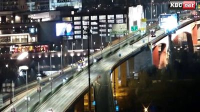 New Belgrade Urban Municipality: Gazela Bridge - Galerija Belgrade