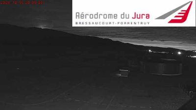 Webcam Fontenais: Airfield Bressaucourt