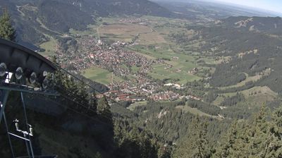 Oberammergau › North-west: NATO School - WellenBerg Oberammergau - Reptilienhaus/Zoo Oberammergau